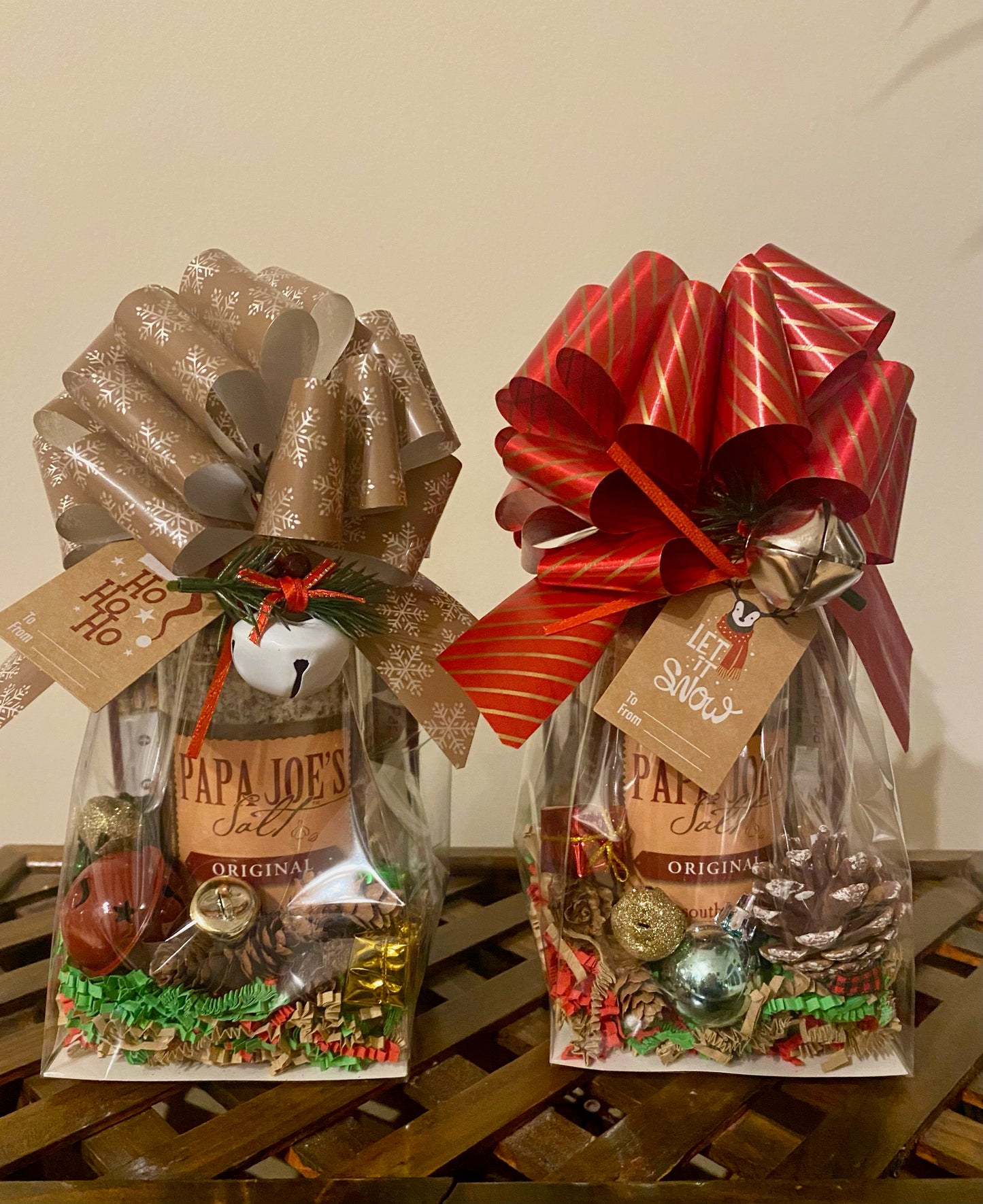 Holiday-Wrapped 16.8oz Shaker